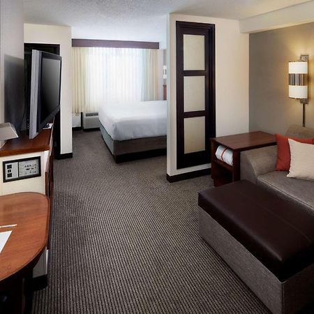 Hyatt Place Charlotte Arrowood Екстериор снимка