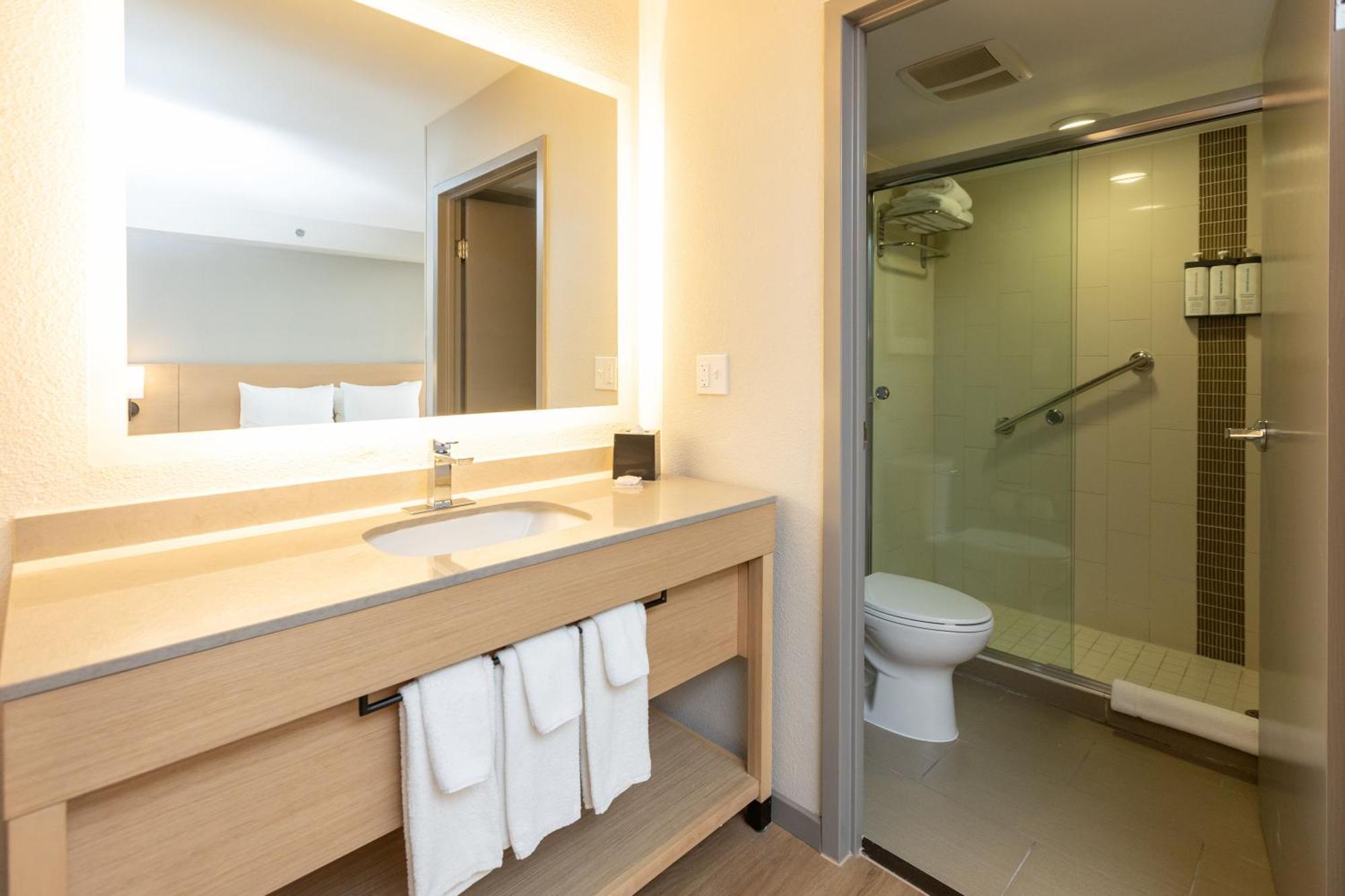 Hyatt Place Charlotte Arrowood Екстериор снимка