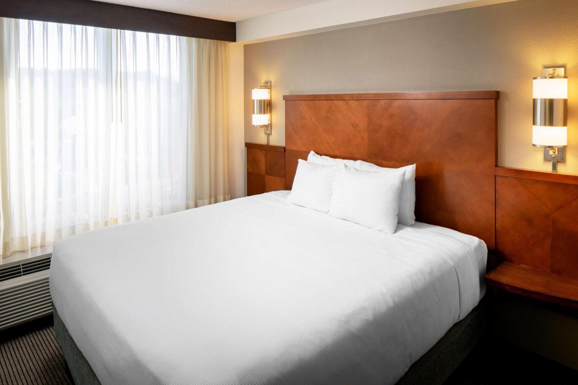 Hyatt Place Charlotte Arrowood Екстериор снимка