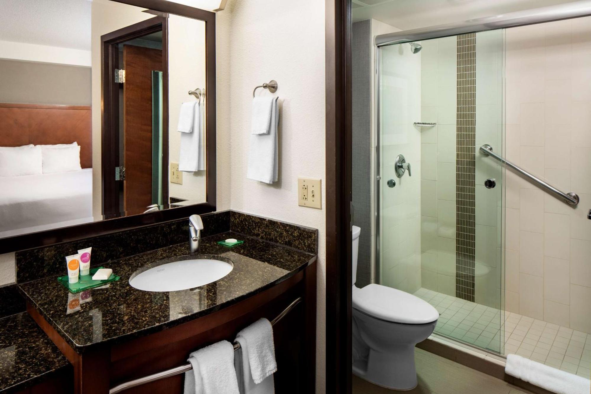 Hyatt Place Charlotte Arrowood Екстериор снимка