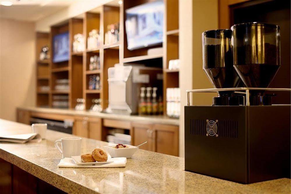 Hyatt Place Charlotte Arrowood Екстериор снимка